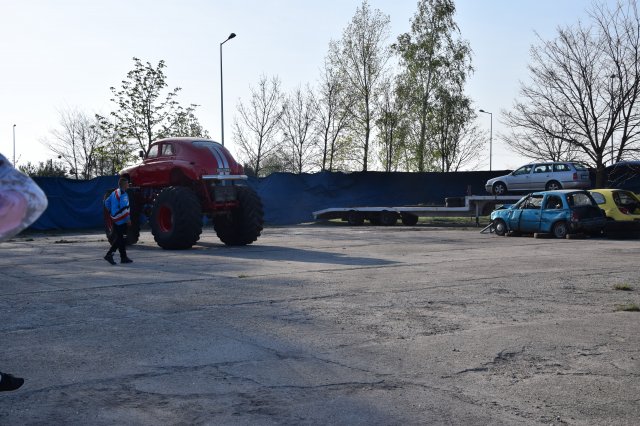 monst 124
